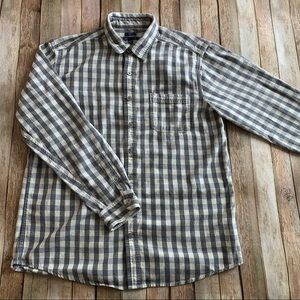 Gap men’s plaid casual button down shirt